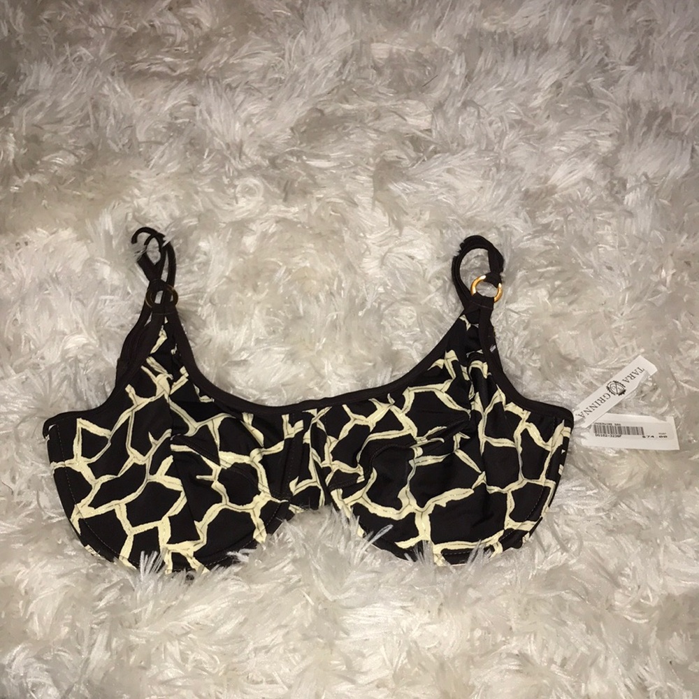Tara Grinna giraffe print bikini top 🦒